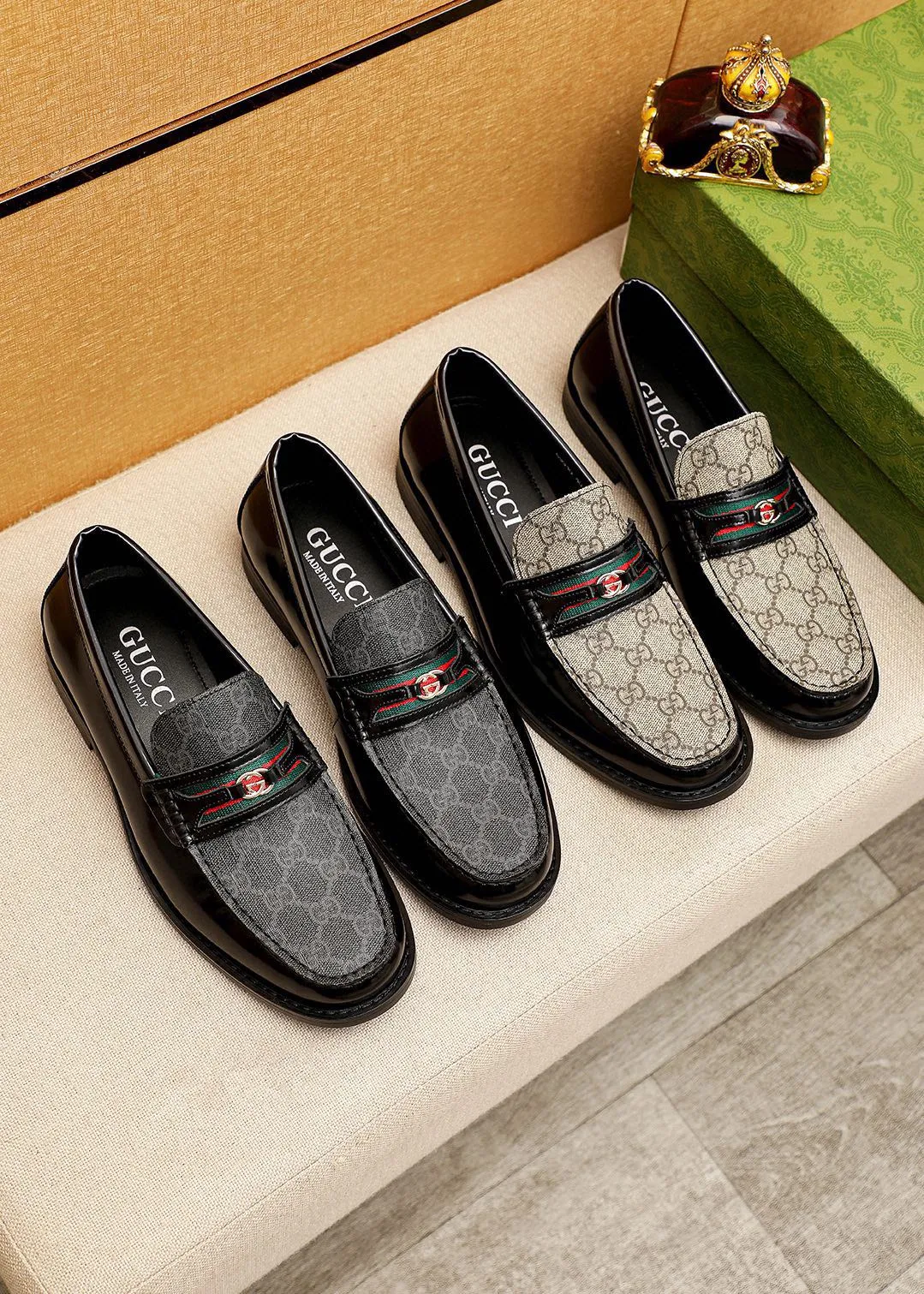 Men's shoes 💰460 💐 Product trademark: GUCCI "Gucci" casual leather shoes Regular size: 38-44 (45🉑️customized) Product materials: Selected imported first-layer open-edge beaded cowhide leather upper + luxury hardware buckle, imported water-dyed cowhide leather lining. Strong three-dimensional visual effect, original combination outsole Color: 2⃣️colors available